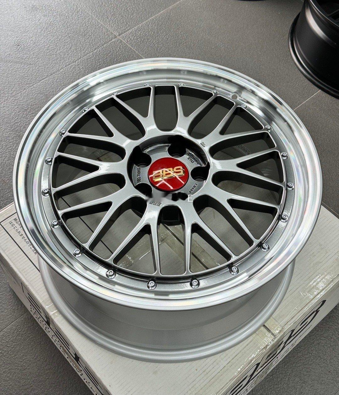 全新 BBS LM  DB灰 SLD19寸 8.5J  ET43  5×112奥