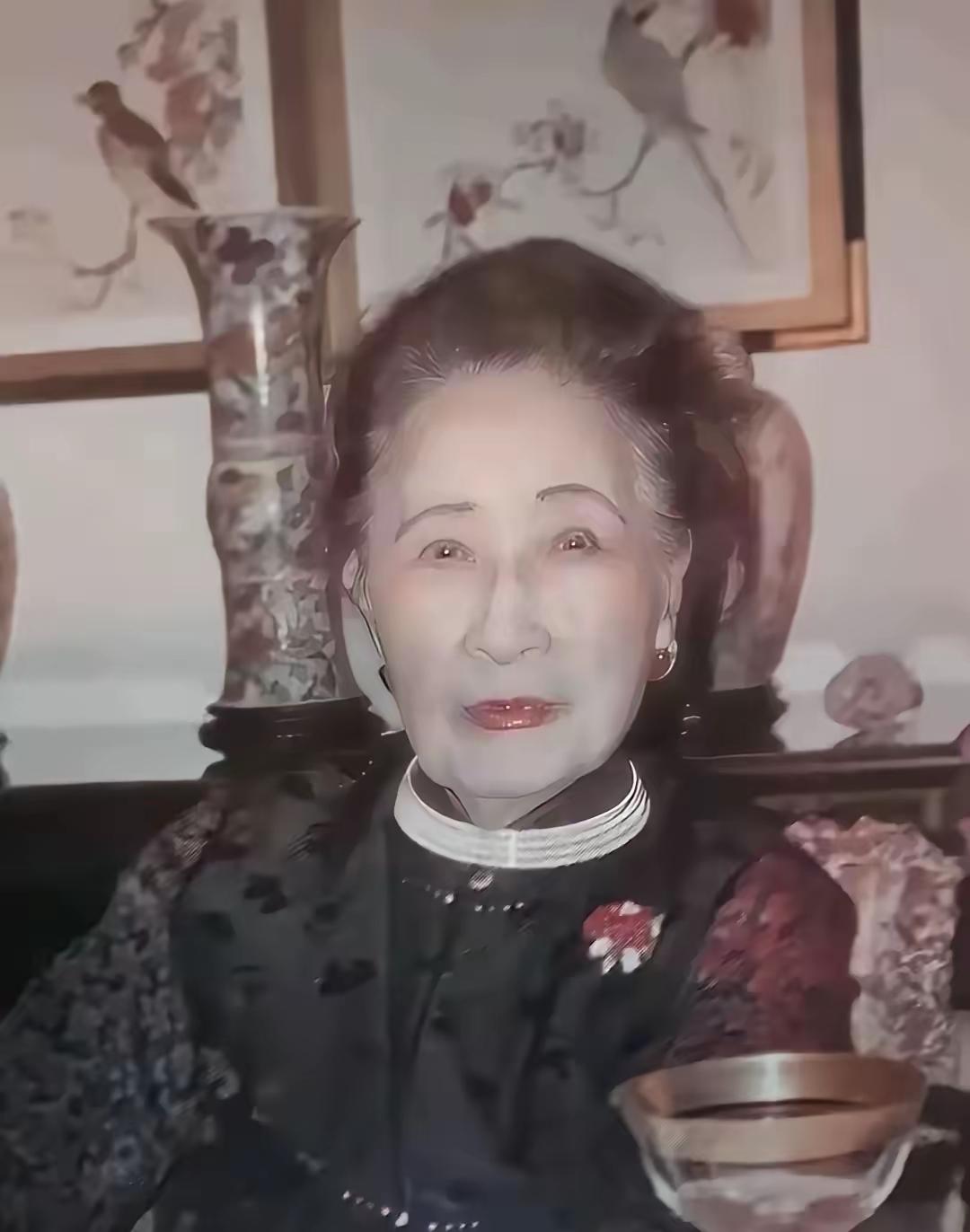 大家猜猜这是谁？