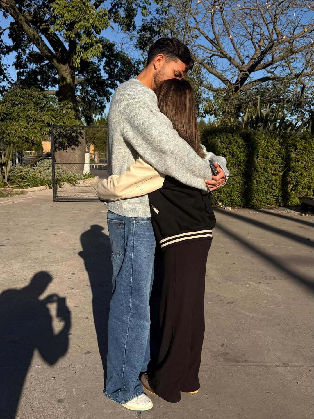 帕雷德斯ins｜小公主🤩❤️安妞、Camila、迪巴拉、阿圭罗点赞👍阿根廷球
