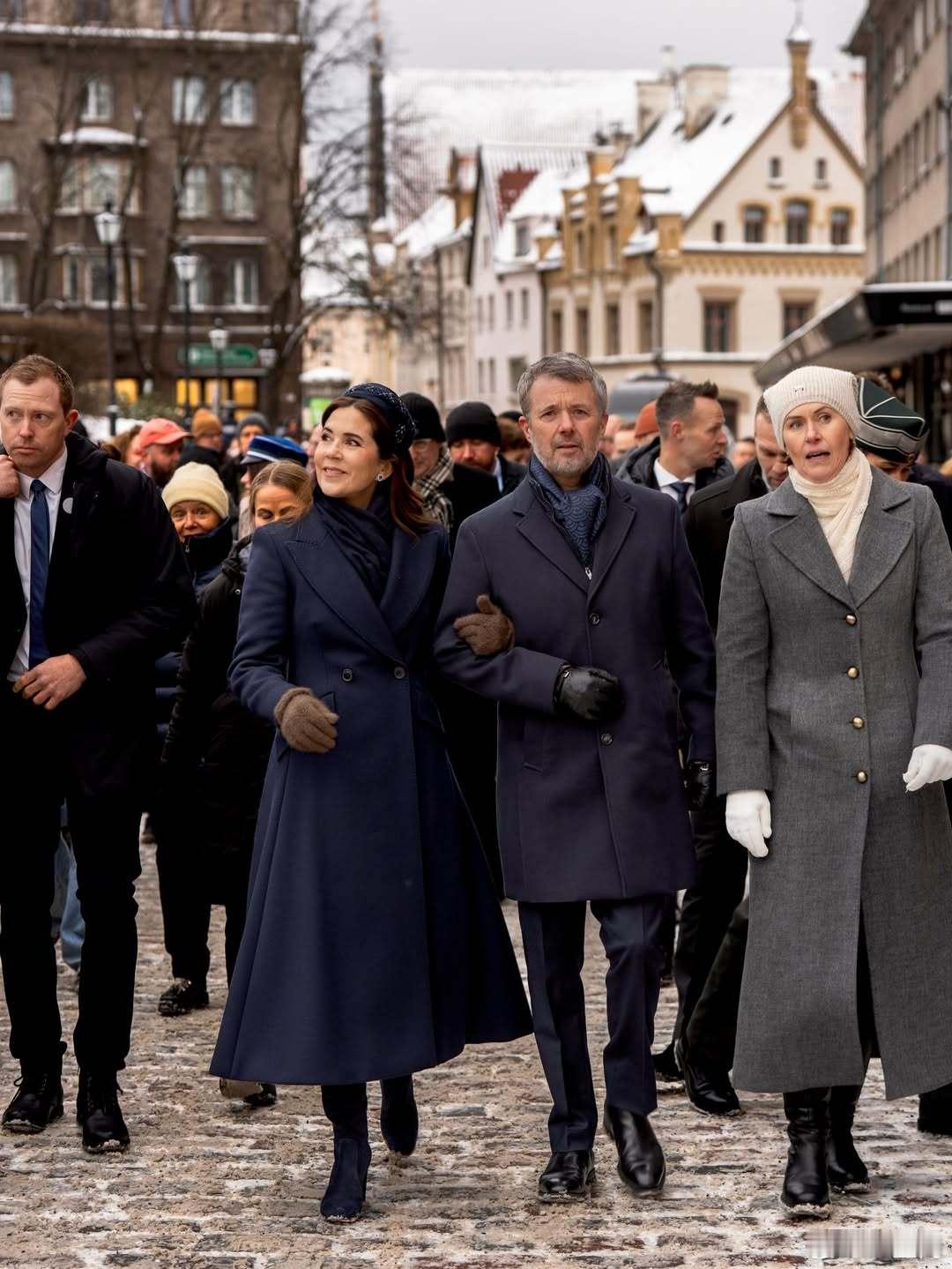 丹麦王室 🇩🇰🇪🇪1月27日，弗雷德里克国王和玛丽王后国事访问爱沙尼亚第