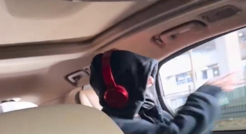 私生侵入王安宇私人住宅 私生不仅深夜跟车围堵，更胆大包天侵入住宅窃隐私，触碰法律