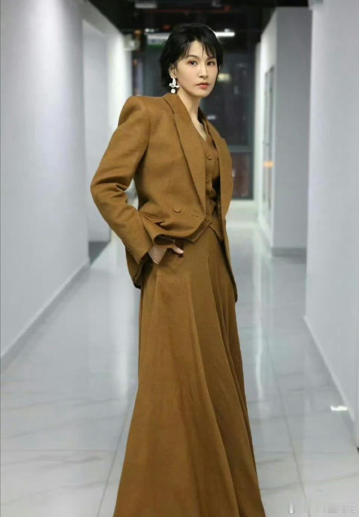 沛慈：说好的简单呢？练到怀疑人生。但这份真诚努力最圈粉！曾沛慈根本就是被骗乘风2