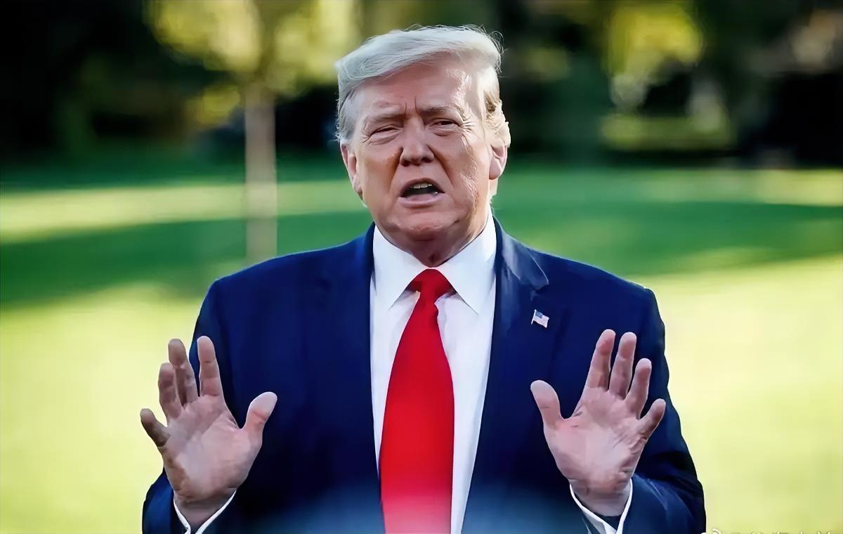 美乌总统举行会晤
12月29日，美国总统特朗普在佛罗里达州海湖庄园与乌克兰总统泽