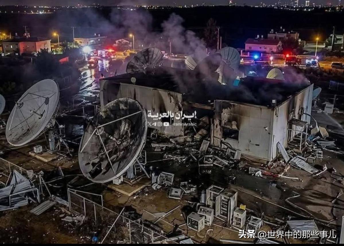 伊朗真实承诺4第33波结束！发射了一吨重弹头弹道导弹！摧毁了特拉维夫南部的卫星通