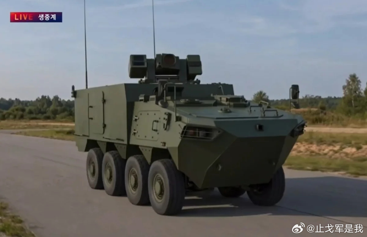 韩国天光激光战车上路，一发只要一块五，导弹反无人机时代要结束了2026年10月1