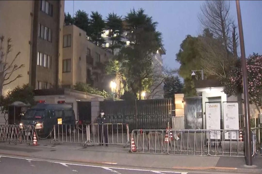 中国要求日本惩处闯入大使馆的自卫队军官

中国周一敦促日本对自卫队军官村田幸大予