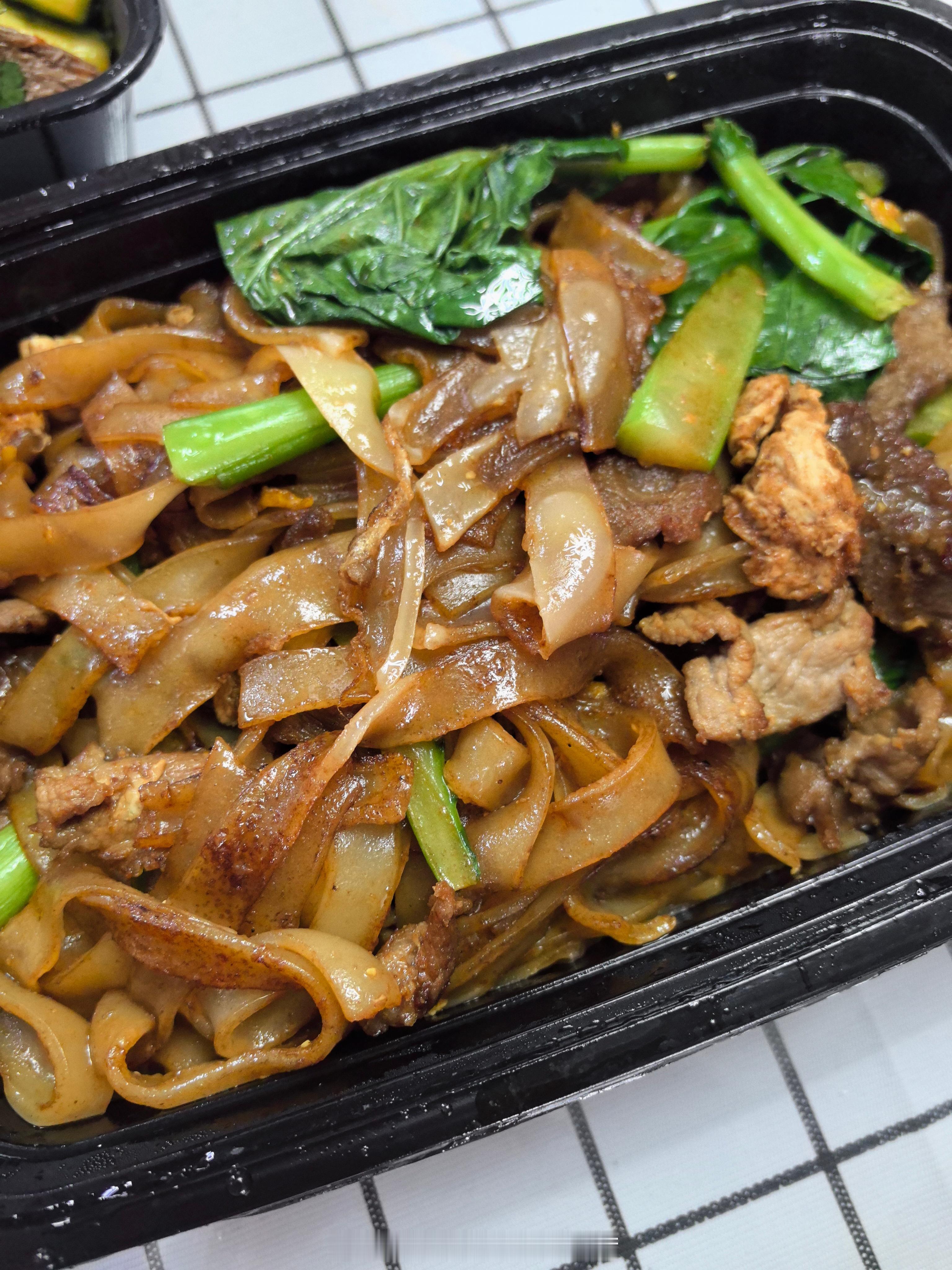 感觉七七跟哥哥一样粗了[笑cry]感觉哥哥的肉还有点浮囊，她是真瓷实，肉硬邦邦的