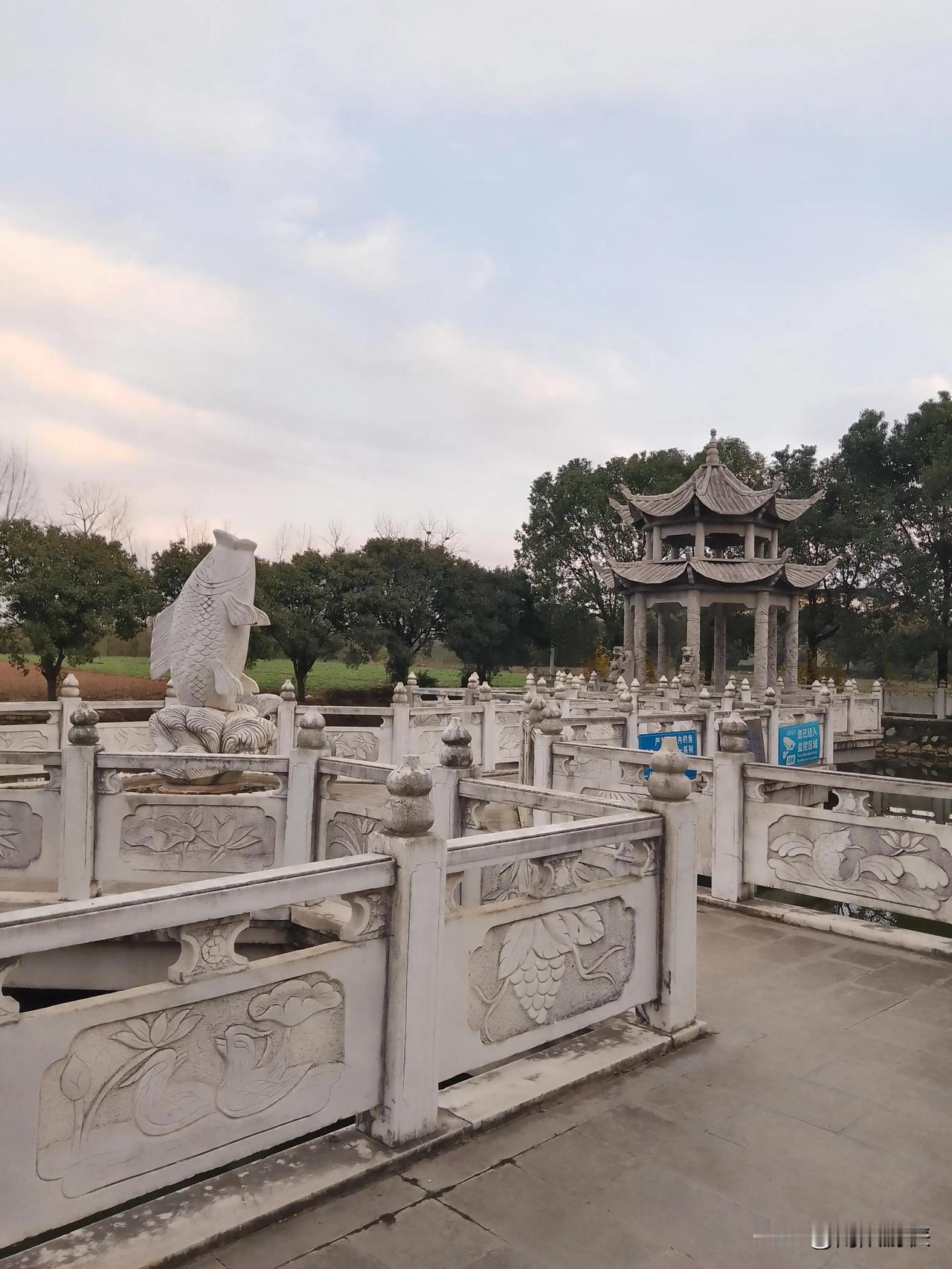 南阳宛城瓦店这个村庄建设的真是漂亮