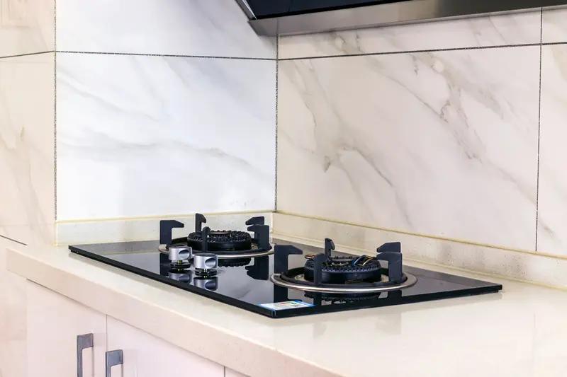 斯坦福大学研究：燃气灶，在燃烧过程中会产生高浓度的挥发致癌物。

当我们每天习以