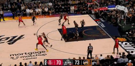 你🉑别被火箭队谢泼德给骗了，别看谢泼德一副文弱书生的样子，可为了球队能赢球，管