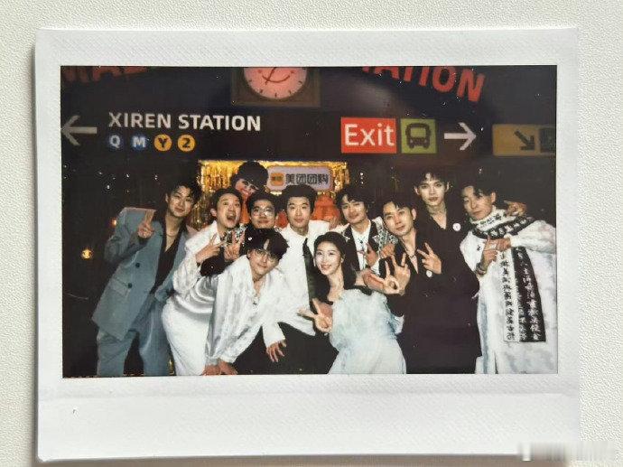 张呈发1600字长文喜人奇妙夜 张呈的1600字告别长文太好哭！把每个角色当“老