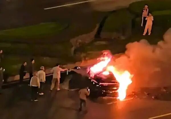 成都小米SU7 Ultra车祸责任认定完成：司机全责大v聊车