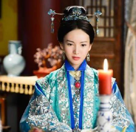好不容易当上了皇后，却被皇帝给废掉。[听歌]


在明代宫廷史上，汪氏的人生轨迹