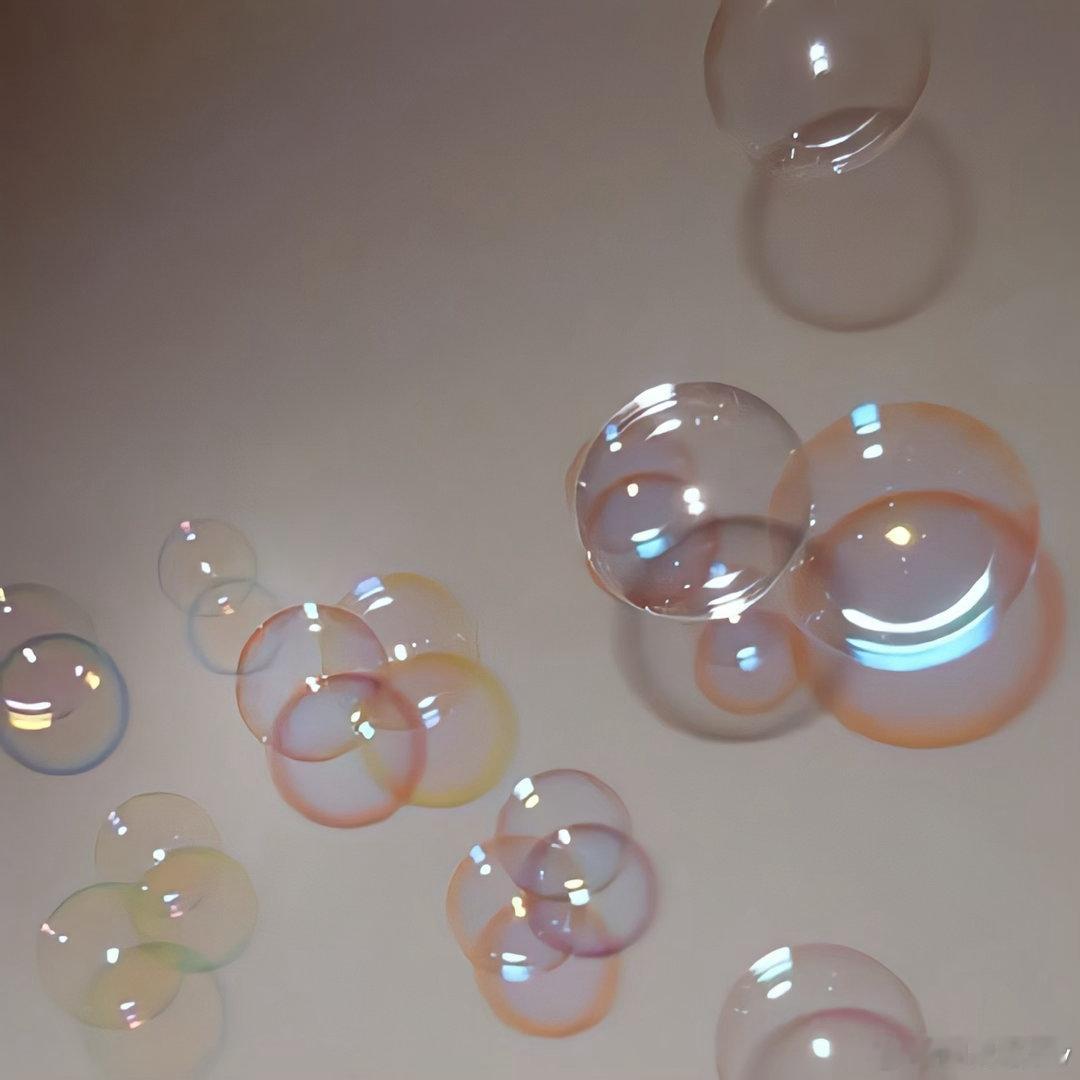 图灵塔罗  金水流年特产：空心人不是说金水流年才有的而是一直就有，只是隐藏的太好