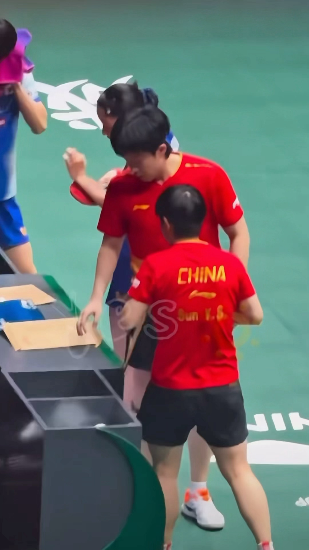 这位家属动作太过娴熟了