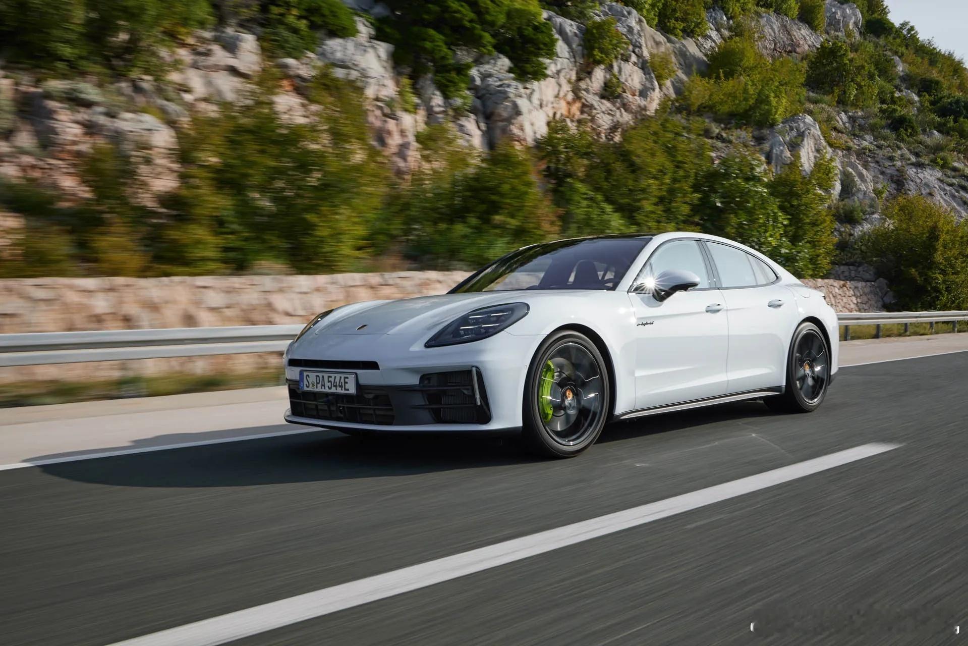 #enzo碎钞机##大v聊车# 【保时捷Panamera 4 E-Hybrid，