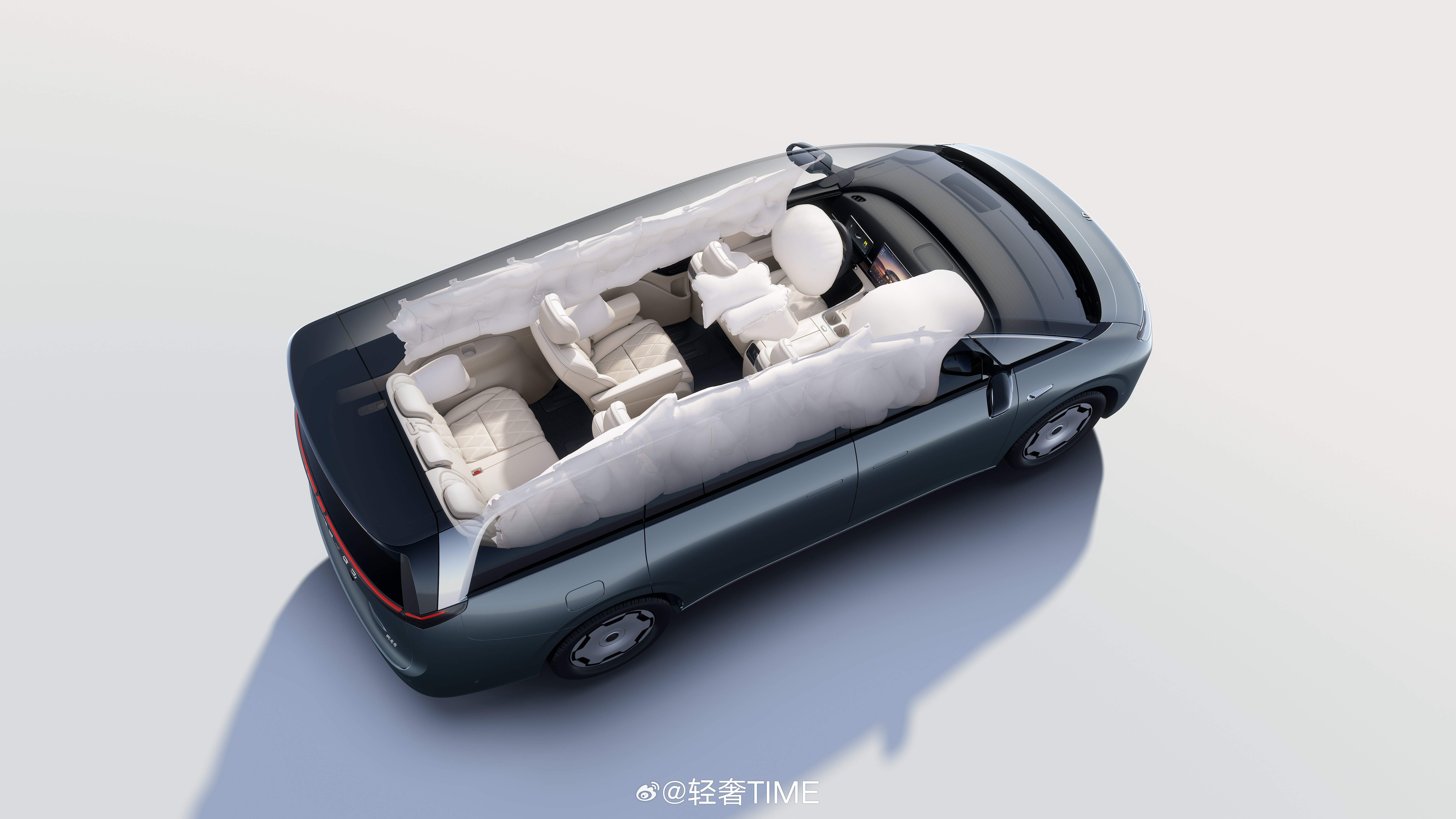 零跑首款MPV D99正式上市，24.98万起的定价一出来，感觉30万级MPV又