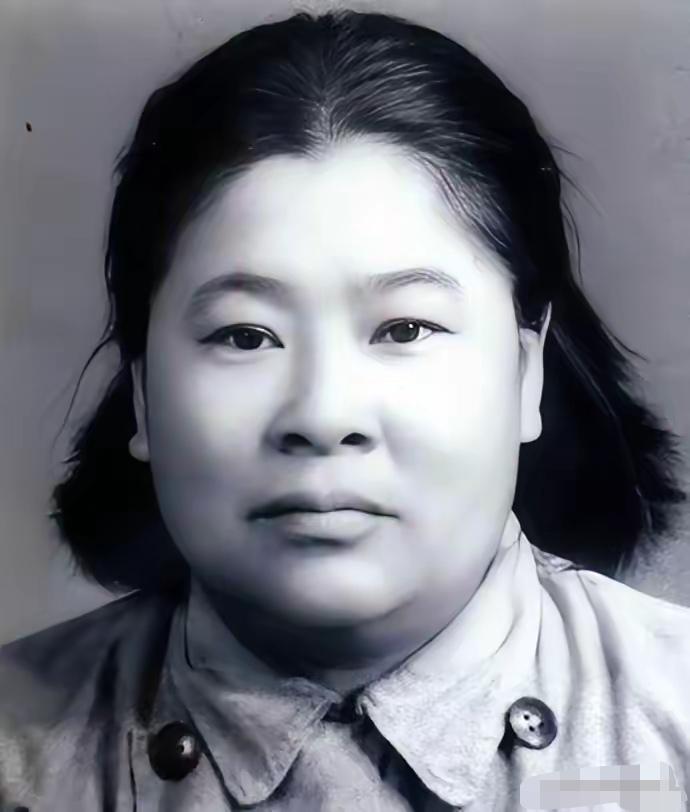 武艺最高强的女红军：比武赢过许世友，铁拳击倒战马，100岁和武功大师过招……20