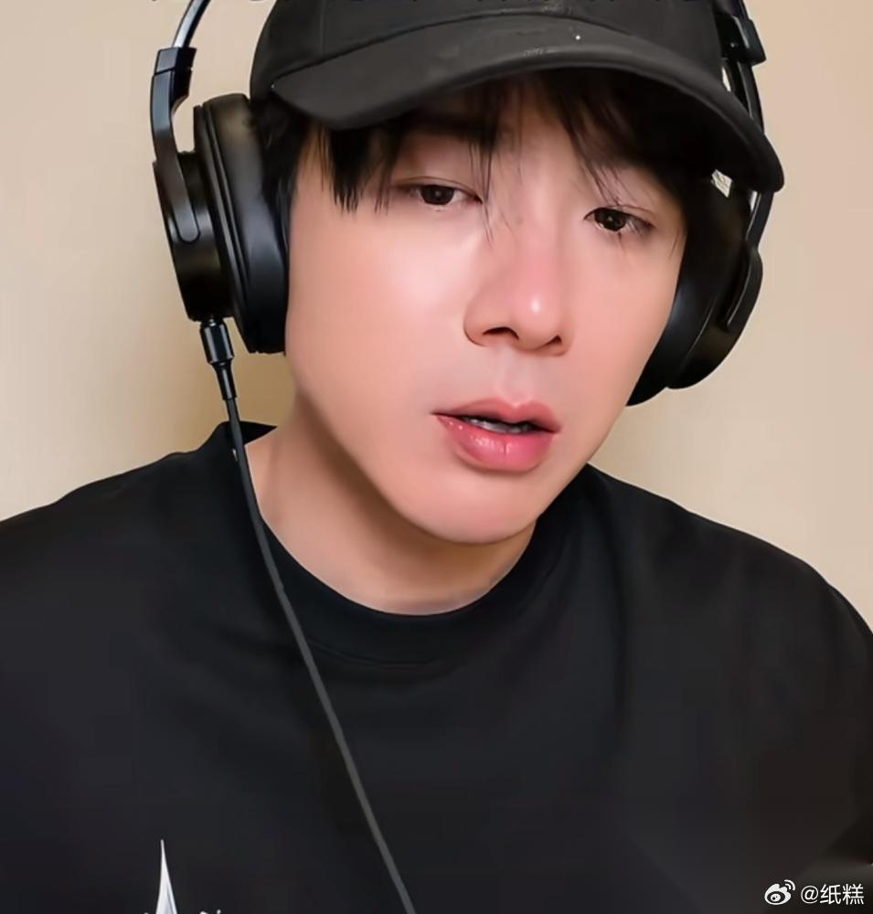 刘宇宁直播说的内容，道出了多少人的职场秘密！  他表示为了上镜，圈子里没几个不做