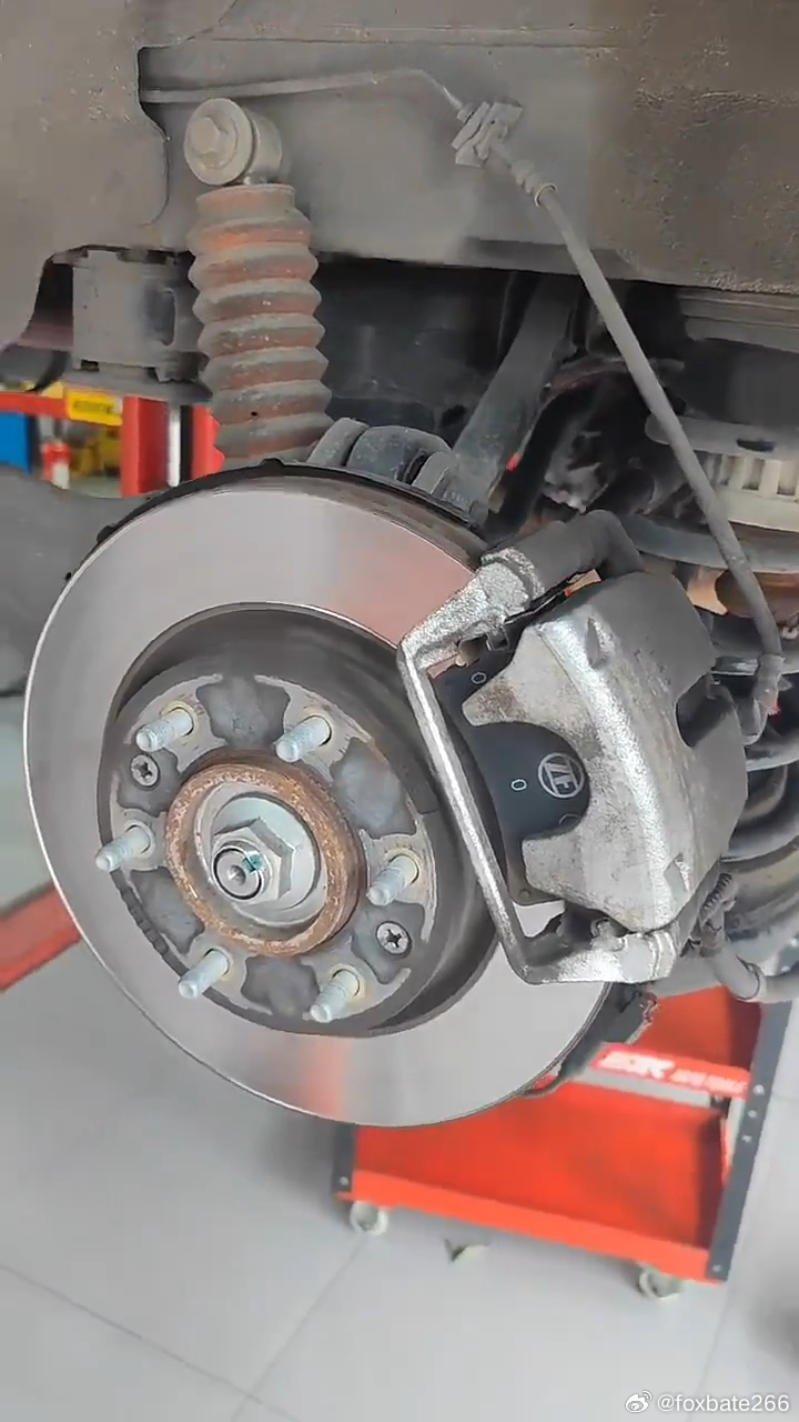 6螺丝control blade是吧。。。