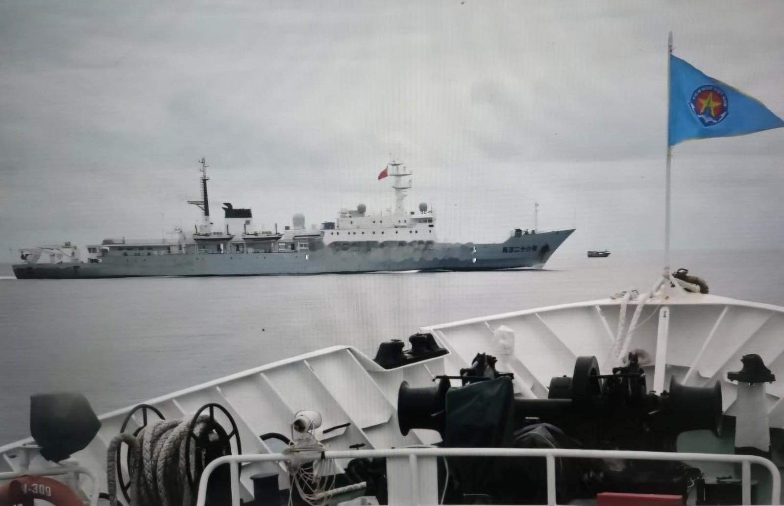 6月8日据外媒报道，中国“海洋地质二十六号”调查船在越南附近海域进行考察，越南外