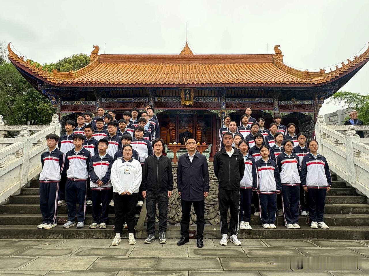 寻根问道有心意    大步向前迎未来
        2026年4月9日，这是一