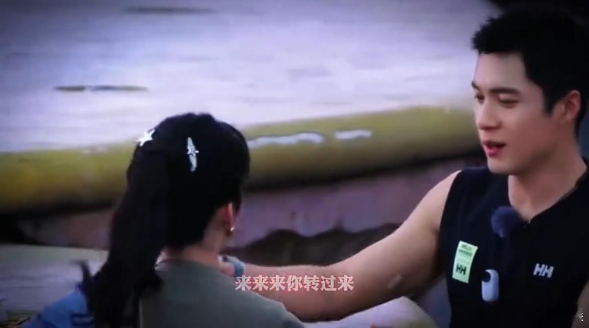 #韩东君在古代一定是举人吧#真是有点羡慕韩东君的粉丝了，应该没有人能够拒绝的了这