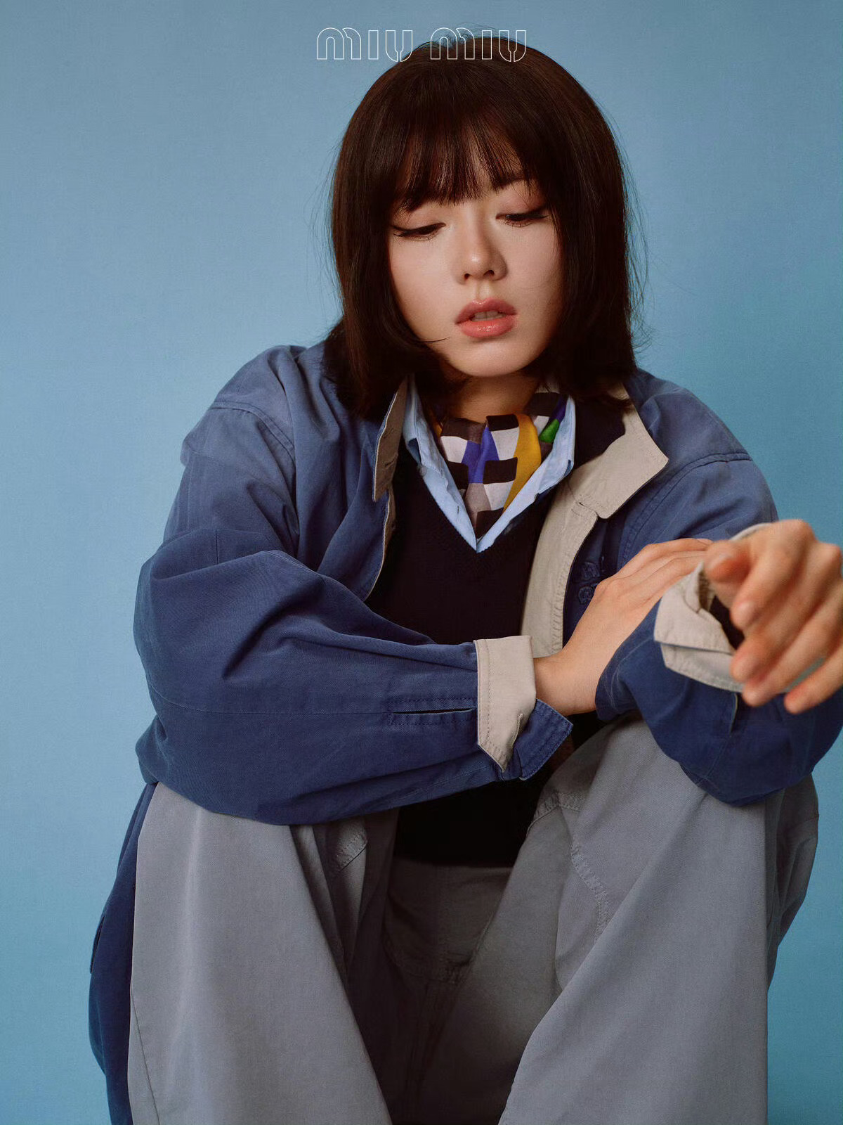 赵今麦✖️Miu Miu 💙 👧蓝色系的Miu Miu女孩，美丽依旧～🆕赵