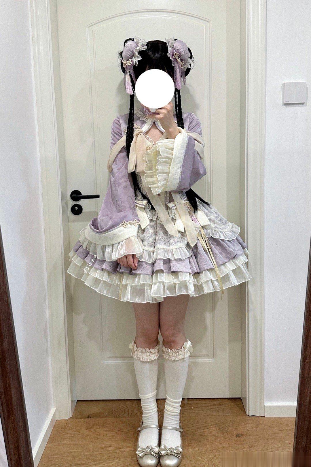 三种颜色一次性看够啦大家喜欢哪个！#猫芮可[超话]##lolita上新##lol
