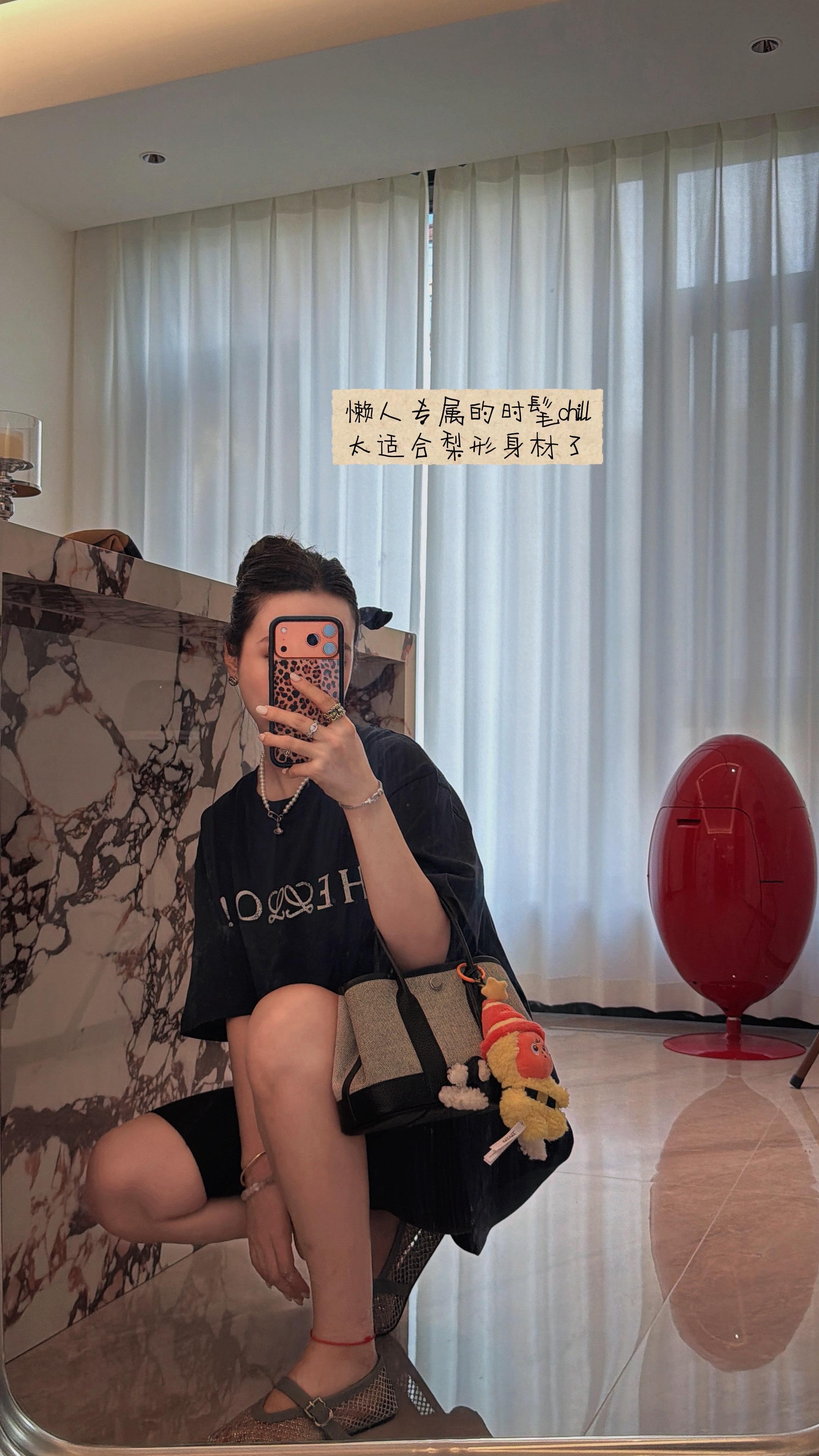爱一个人需要一颗心和足够的愚蠢。