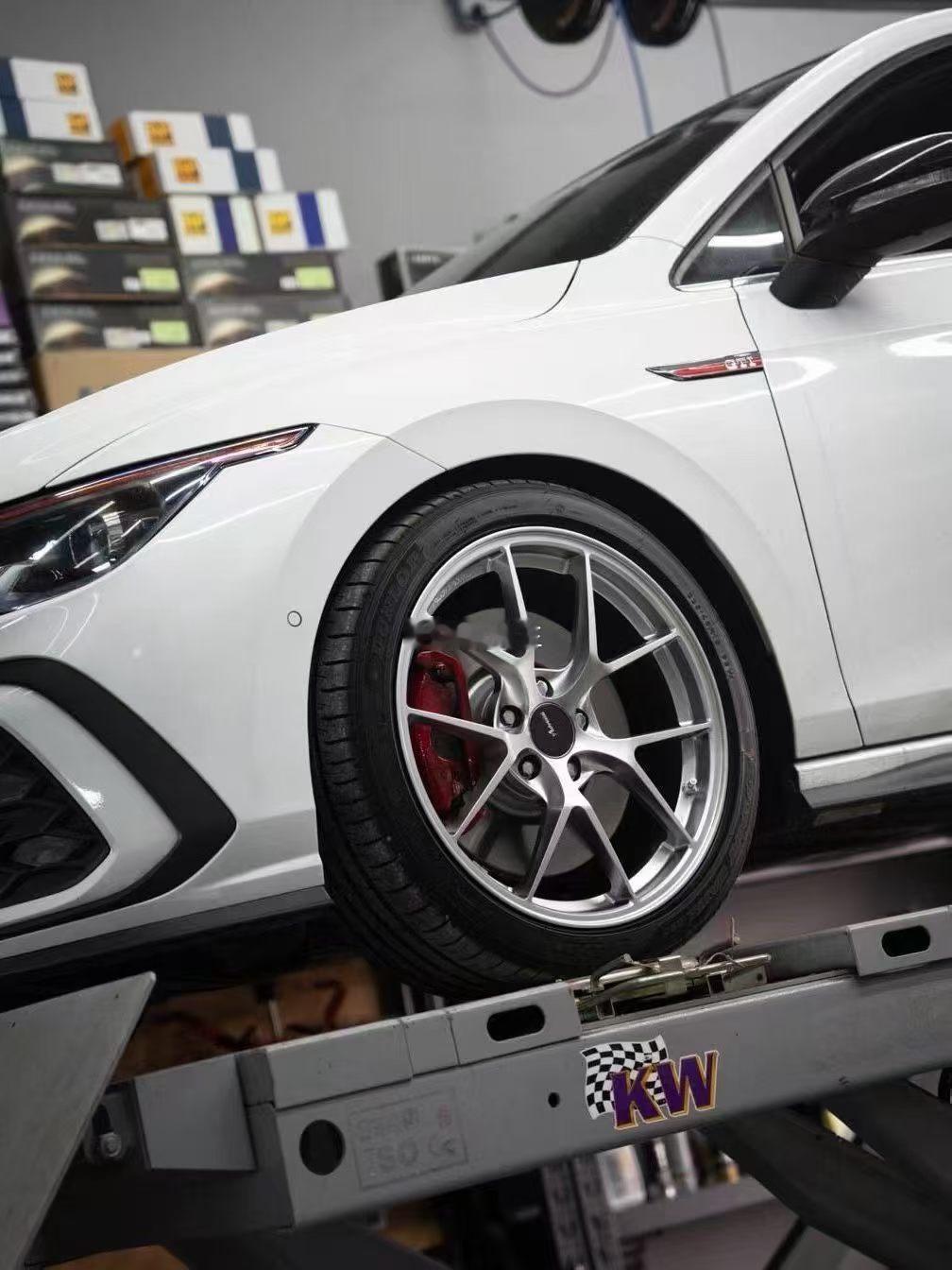 Advanti雅泛迪N80818x8  ET40  5x112GTI mini 