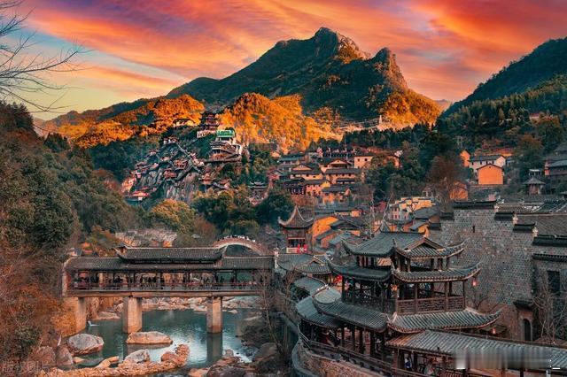 消息一览：1. 沐曦股份：将于12月17日在上海证券交易所科创板上市2. 航天电