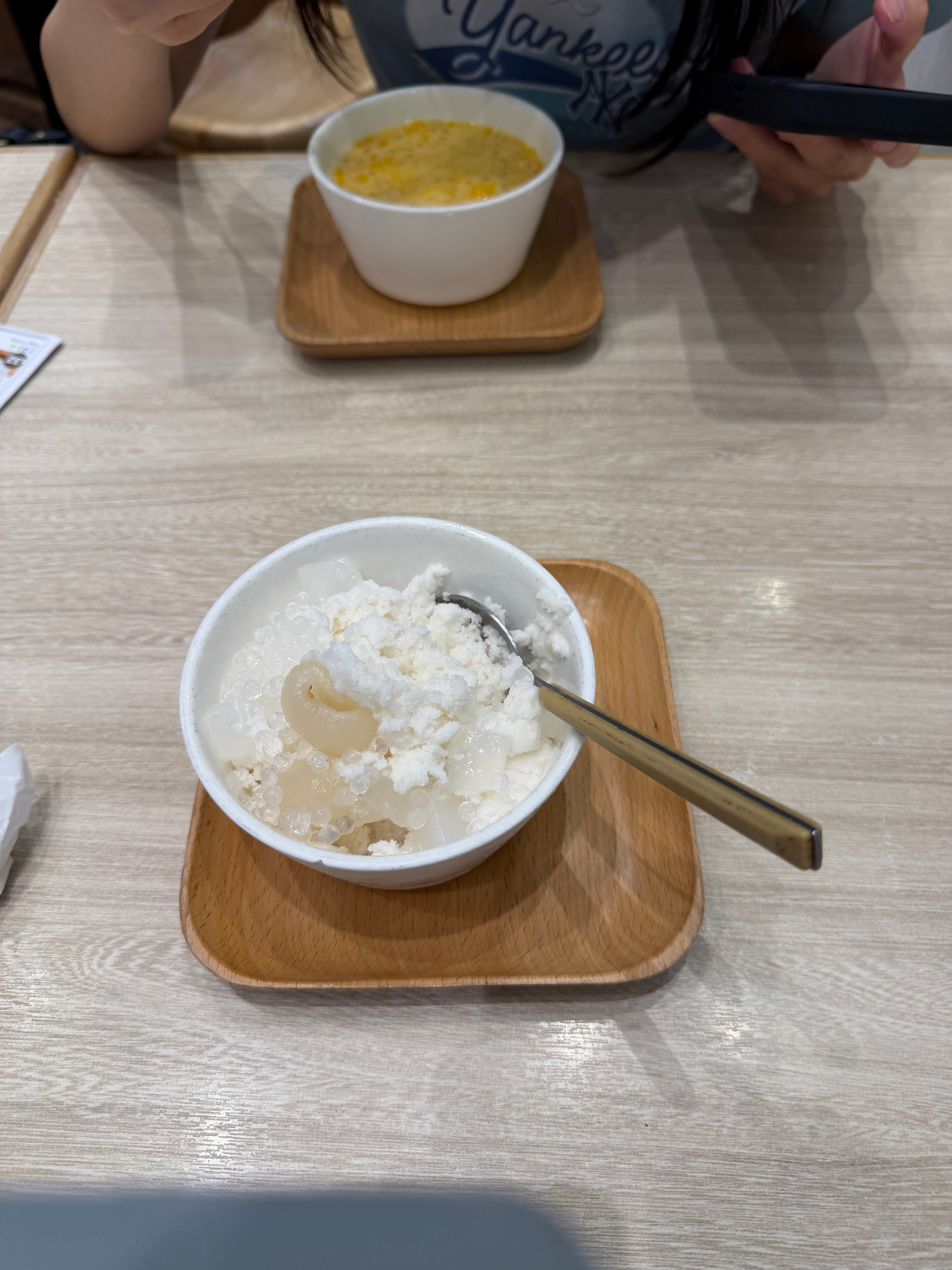 吃上聪嫂龙眼冰的那一秒，之前的苦难一笔勾销^_^ 