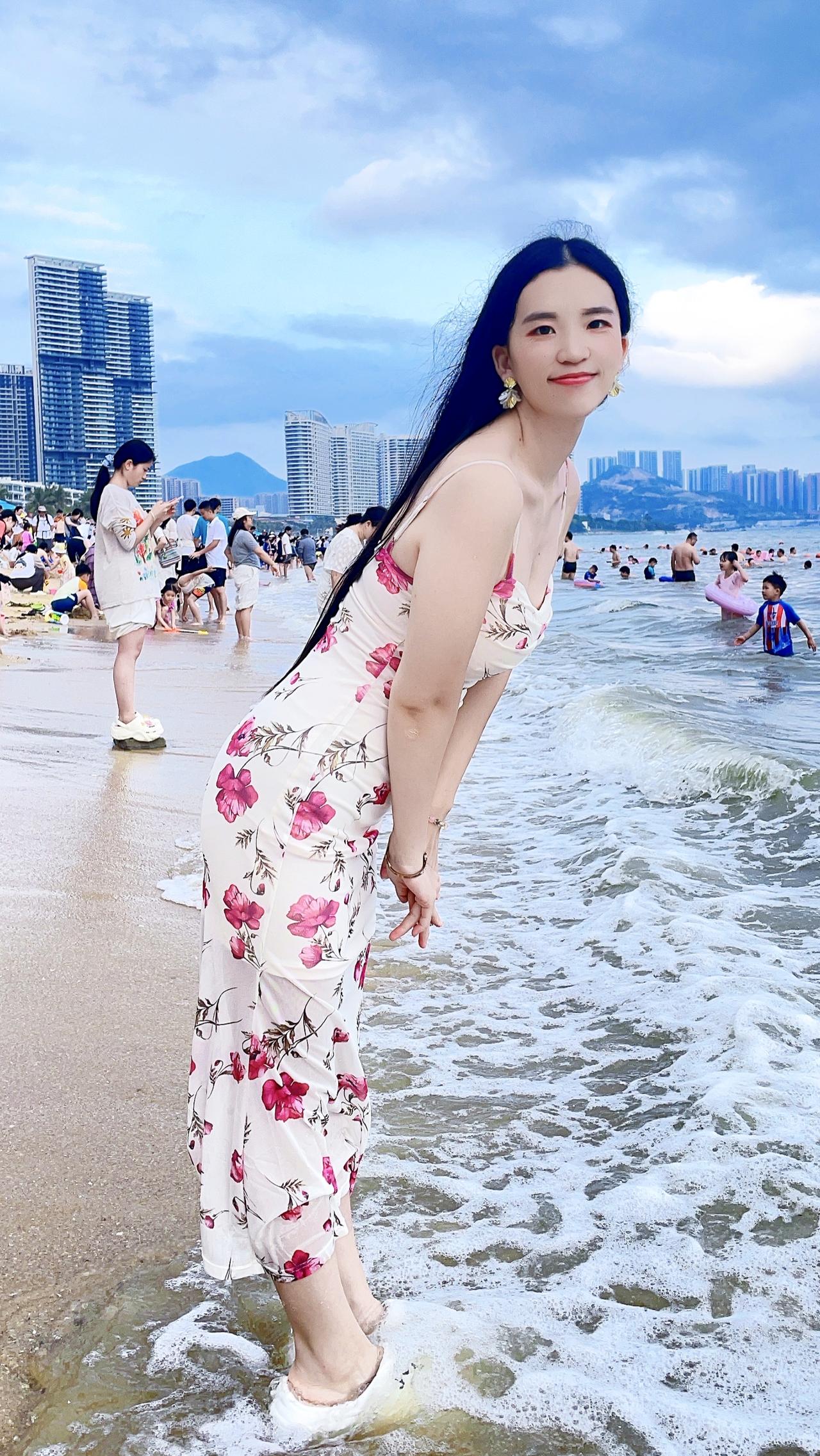 老了什么是你的底气手里的钱，健康的身体，膝下的孙子都是底气呀[灵光一闪][灵光一