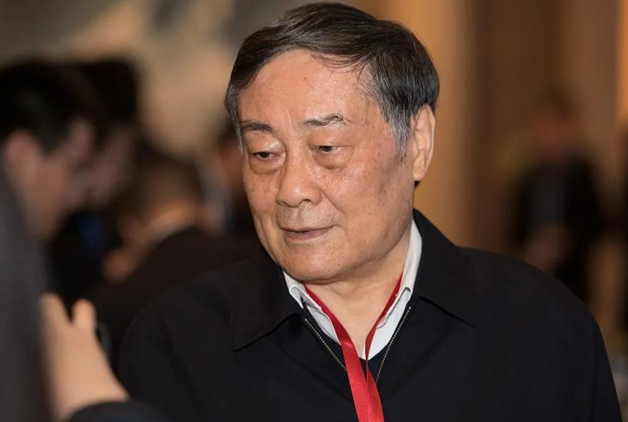 1997年，中国首富牟其中提议：炸掉珠穆朗玛峰，把喜马拉雅山炸开一个大口子，让印