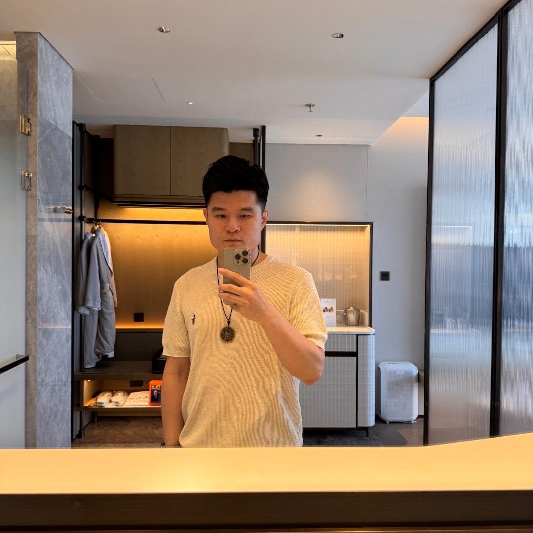 距离i8发布会还有2个半小时开始  ​​​