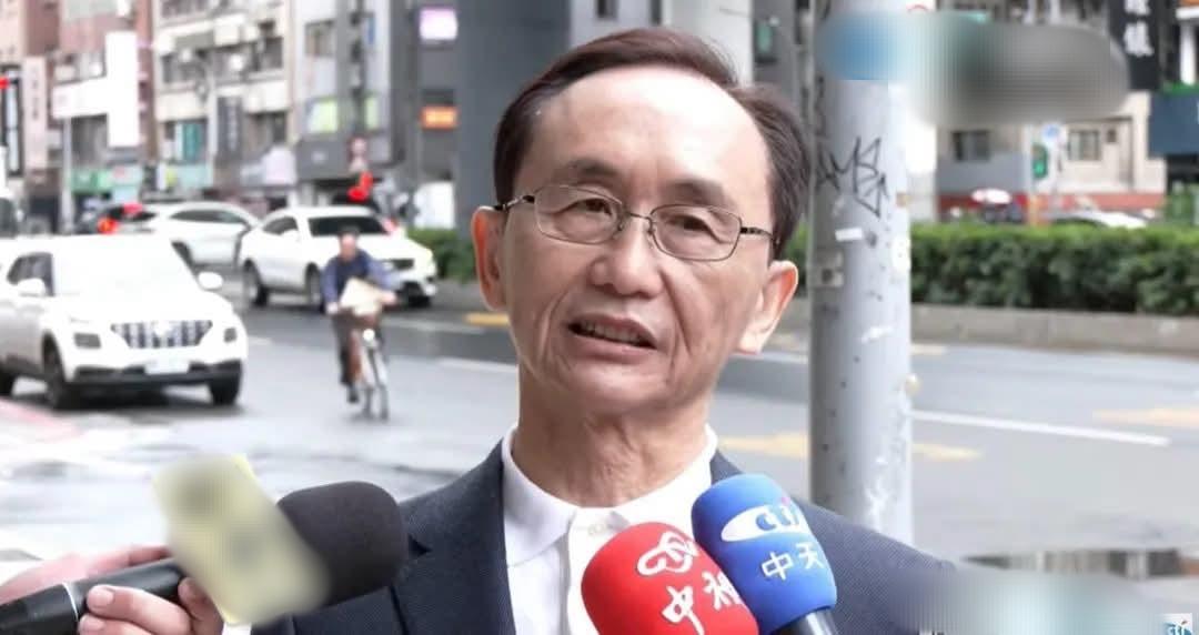 吴子嘉事件，为什么快压快放
纵观近期岛内政坛风波，昨天深夜吴子嘉无保请回一事，看