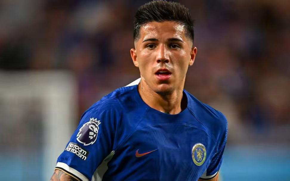 切尔西：劫富济贫我是专业的英超第14轮，切尔西1-3不敌利兹联。上轮比赛，切尔西