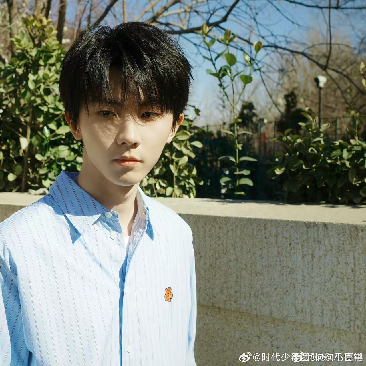 终于听到马嘉祺唱的月鳞绮纪OST 马嘉祺的歌声刚好出现在剧情暧昧拉扯的时刻，轻轻