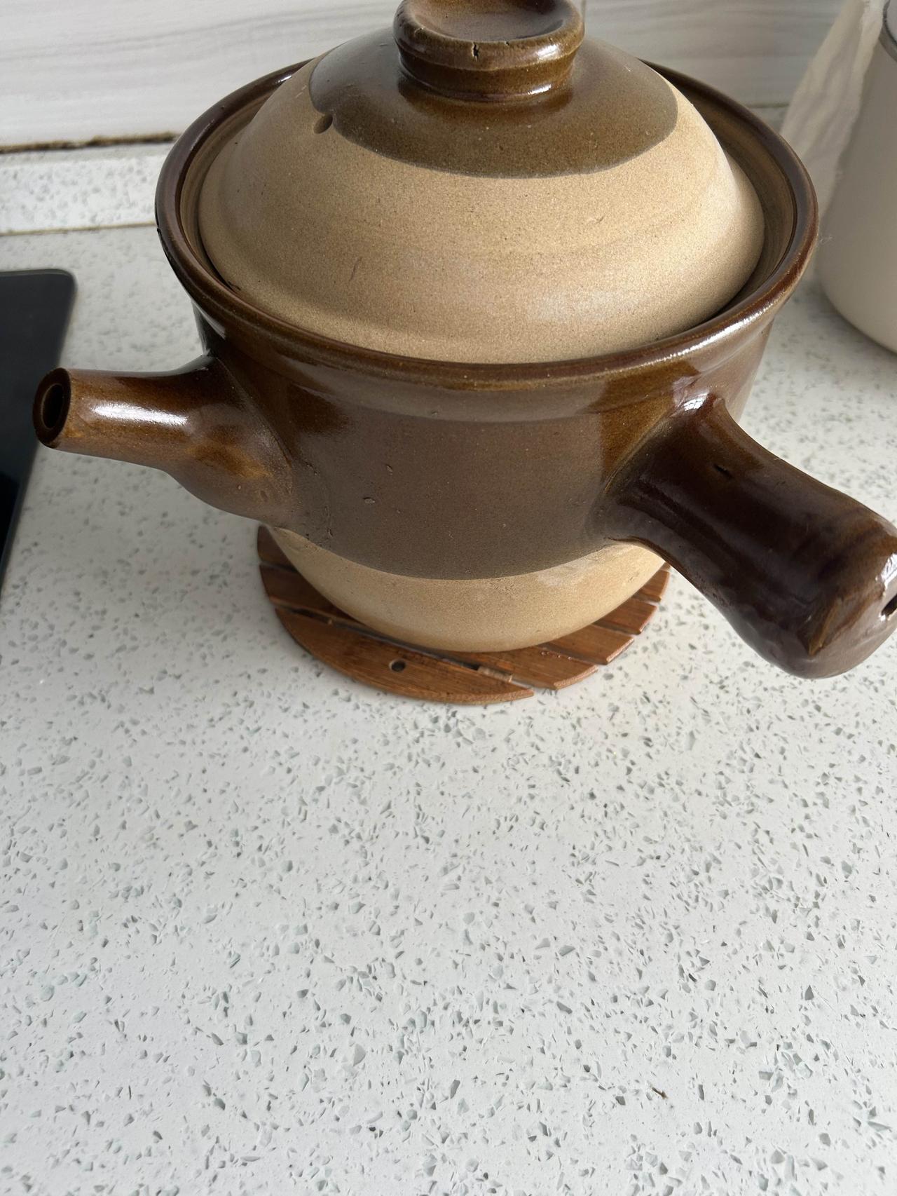 我要开始熬中药啦！
我老公头疼，吃西药都吃半年了，好几个人建议我们换个方式，改吃