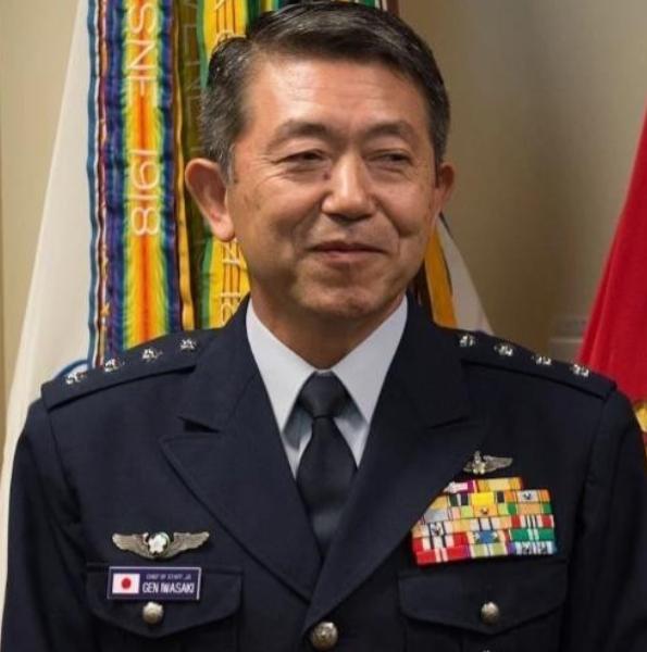 为什么中方对岩崎茂实施制裁后，日方态度变软了？ 答案很简单：岩崎茂在华被冻结的财