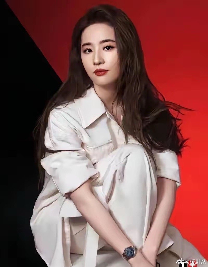 刘亦菲给追觅站台了？还不是扫地机那点事，人家直接把洗衣机、冰箱、空调一锅端，明摆