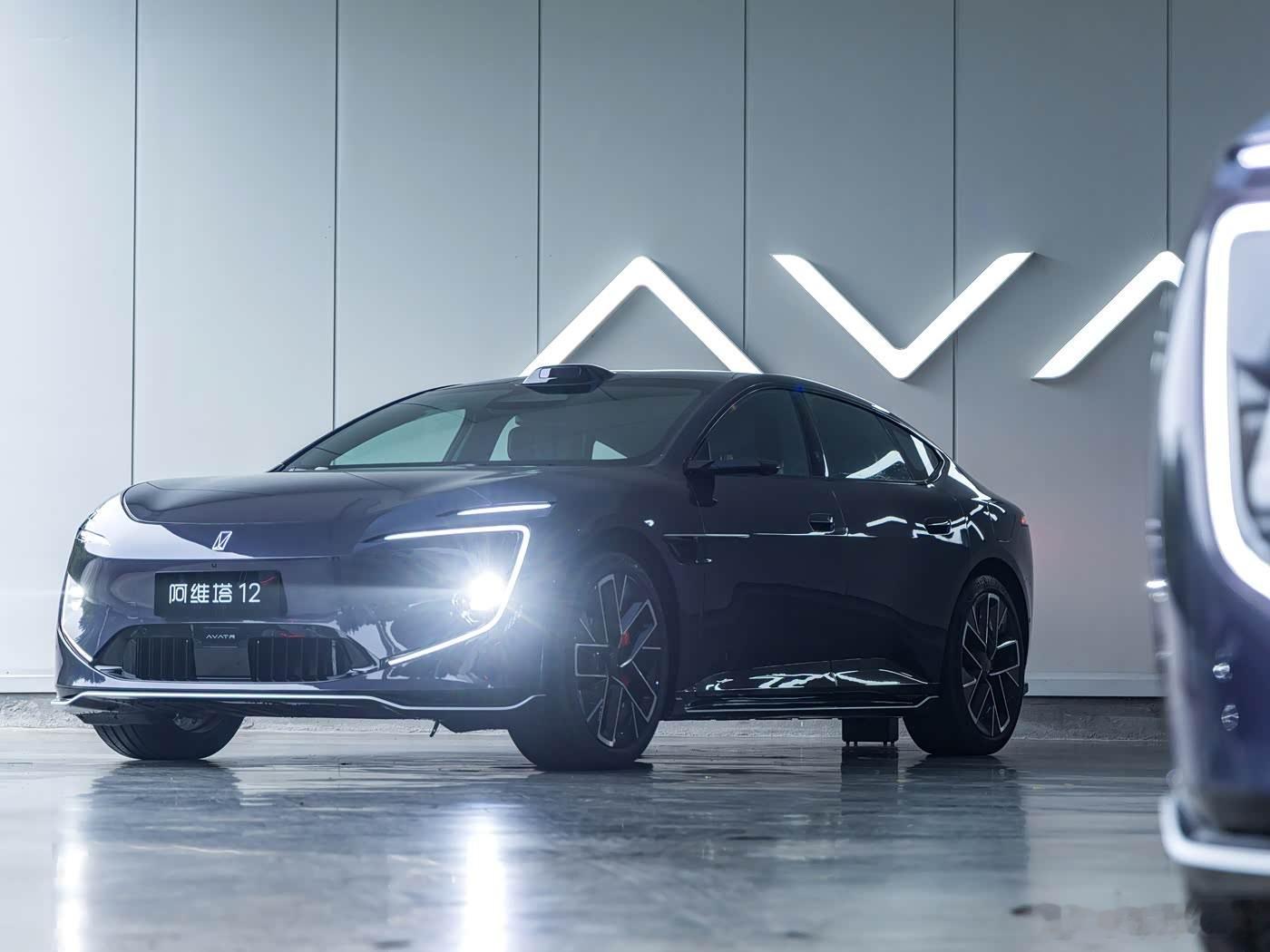 新阿维塔12上市 售价29.39-43.39万元，新车外观基本不变，但起售价上涨