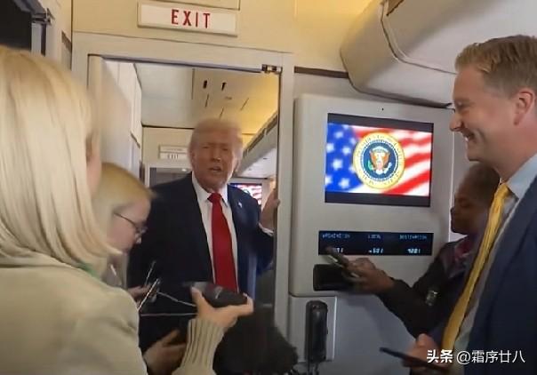 特朗普在访华一事上拖拖拉拉、态度犹豫，他眼下的种种窘境，我们全程看在眼里，但美方