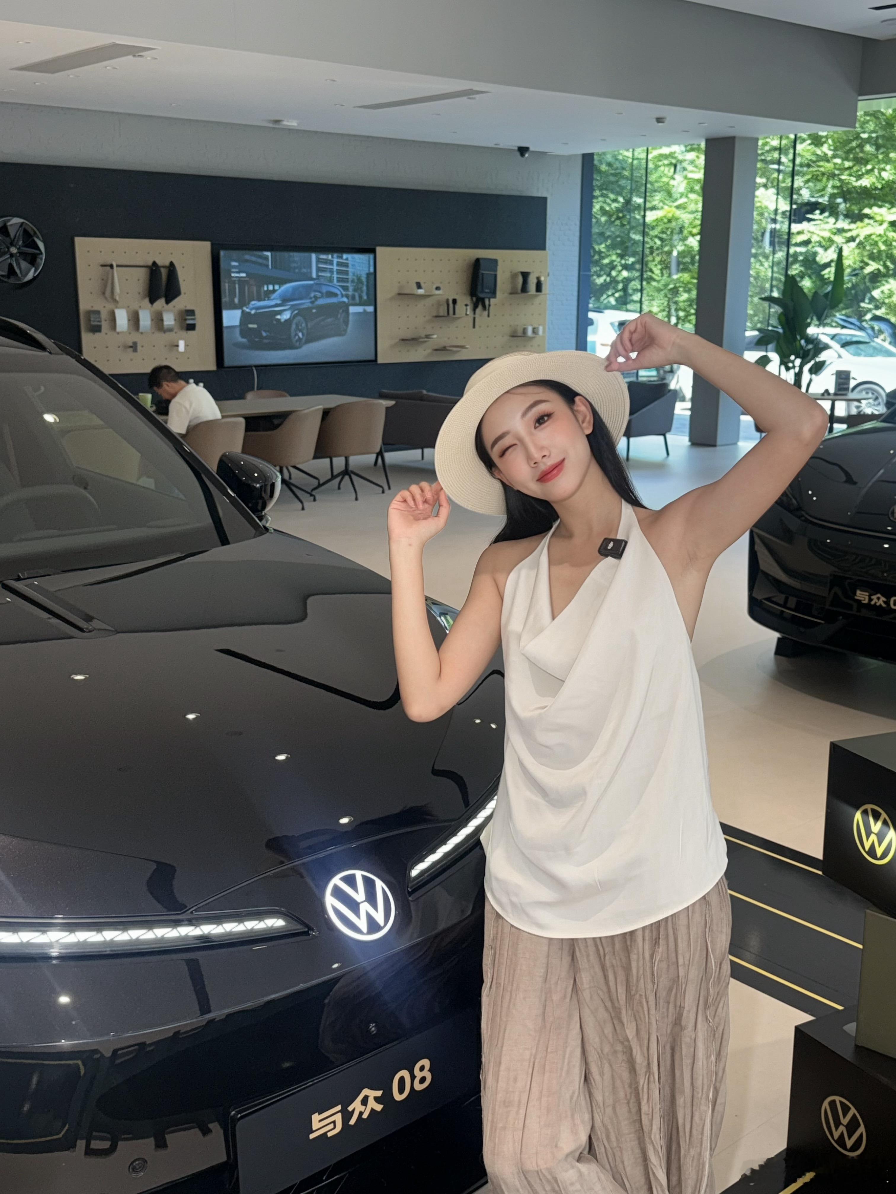 呼呼💨今天先帮你们线下摸摸与众08 ​​​