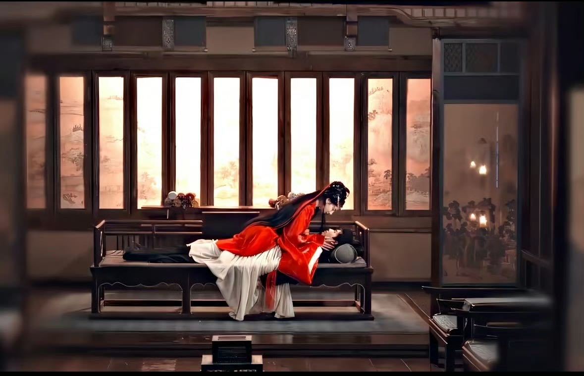 陈飞宇被迪丽热巴扑倒陈飞宇被迪丽热巴鬼压床 陈飞宇被迪丽热巴扑倒名场面引发广泛关