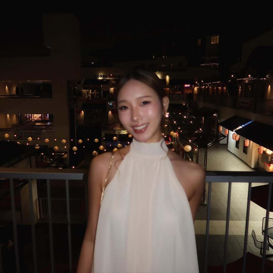 Elly晒照🫰妈妈小S留言：谁那么会生啦😮‍💨许曦文谁啦🤣🤣🤣 ​​