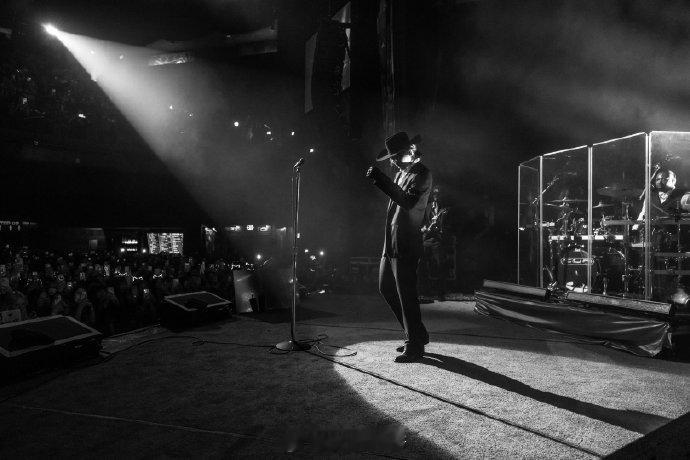 蔡徐坤2026KUN全球巡回演唱会 蔡徐坤全球巡演来了！横跨欧美八城，新专辑新歌