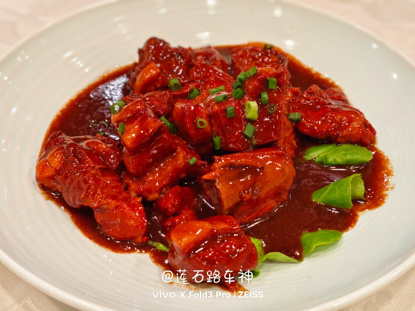 开着小米从上海回北京，特意路过无锡去西新饭店吃一顿无锡排骨，这把我赢了吧我觉得？