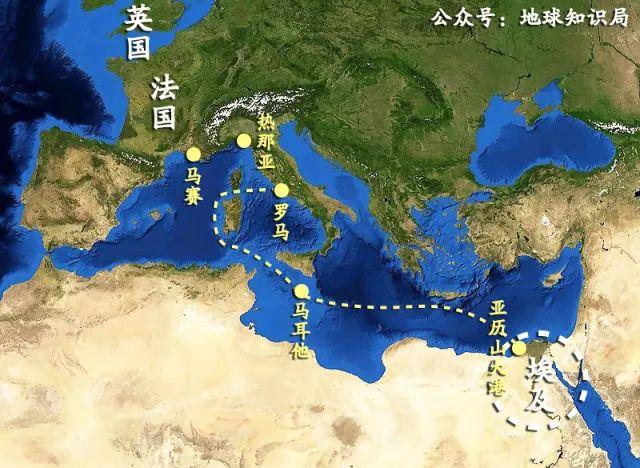 亚历山大港围城战
在公元前47年的那场著名的亚历山大港围城战中，历史的舞台上演了